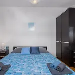 Apartment Blu